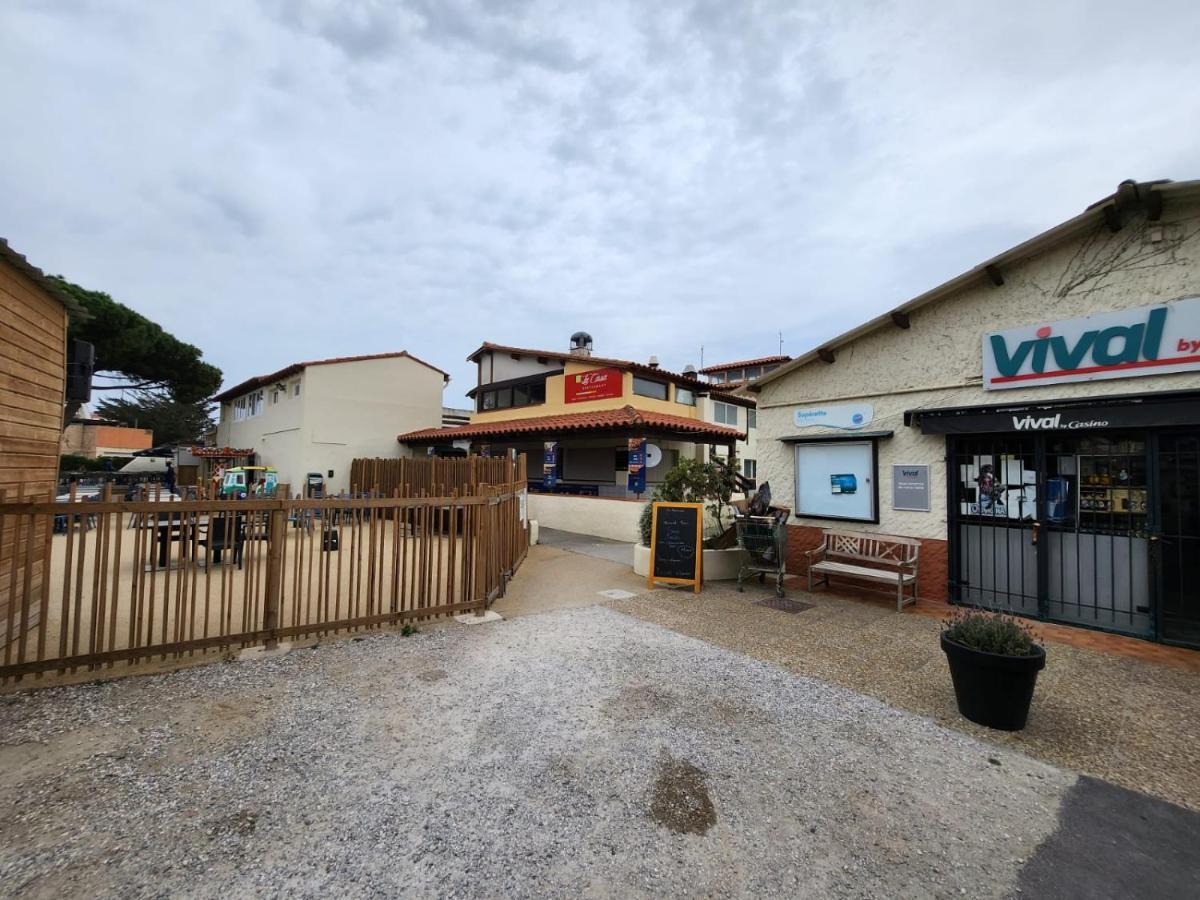 Muriel Le Mar Estang Canet-en-Roussillon Exterior photo